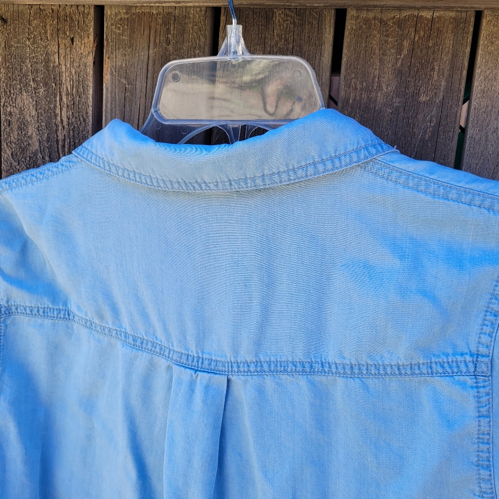 Love Tree Sky Blue Denim Shirt Womens Size M - Picture 14 of 16